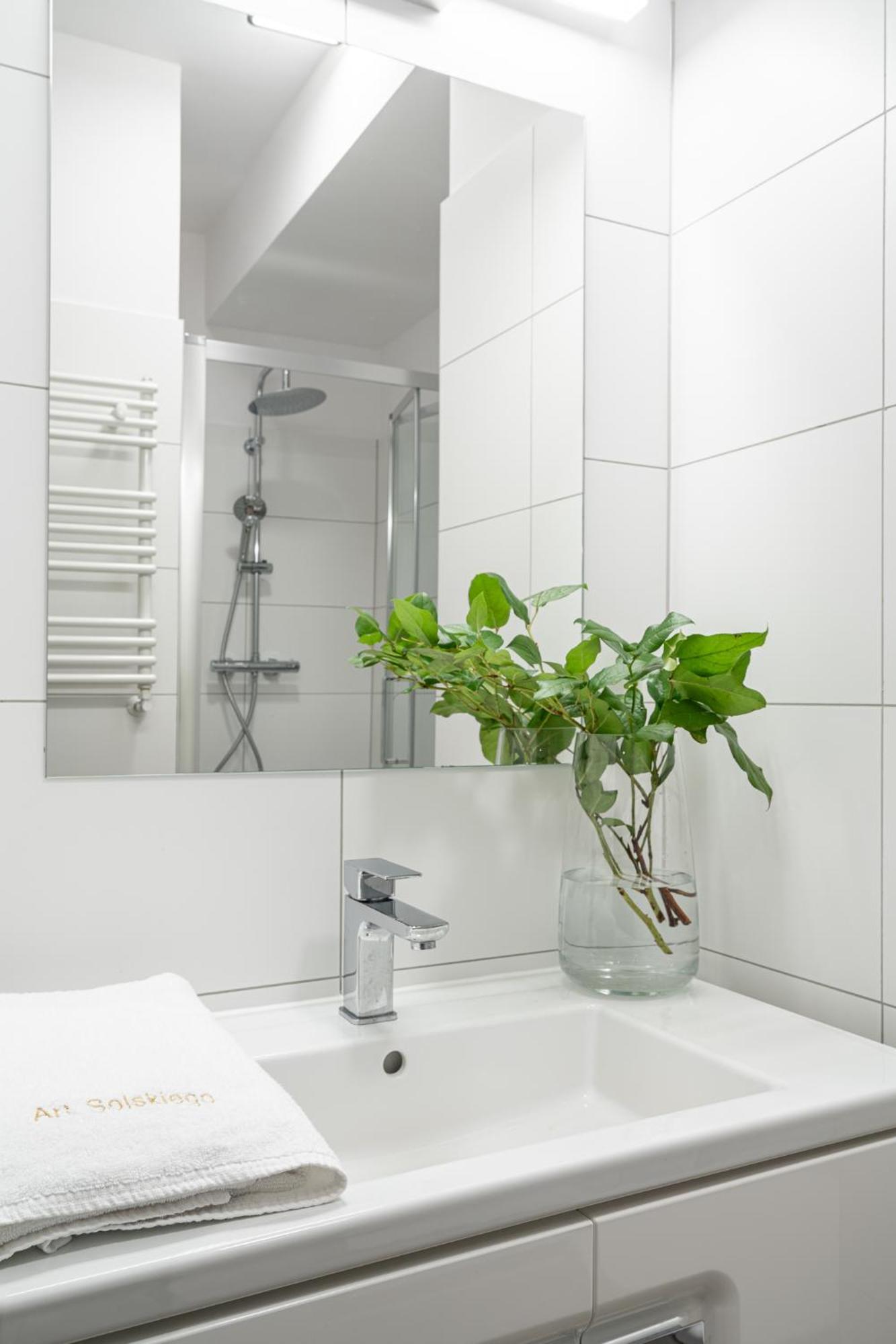 Aparthotel Solskiego Вроцлав Стая снимка
